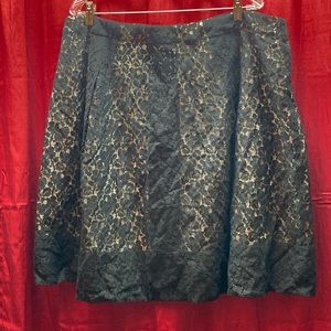 SOLD - Talbots Woman Petites NWT Lace Overlay Skirt  Black & Tan Size 22WP